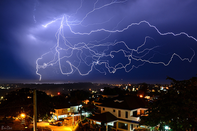 Dramatic Examples of Lightning Photography